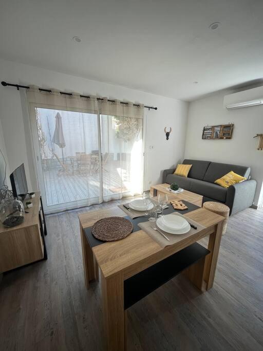 "Le Nature" Camargue Jardin อาร์ลส์ ภายนอก รูปภาพ