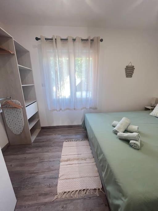 "Le Nature" Camargue Jardin อาร์ลส์ ภายนอก รูปภาพ