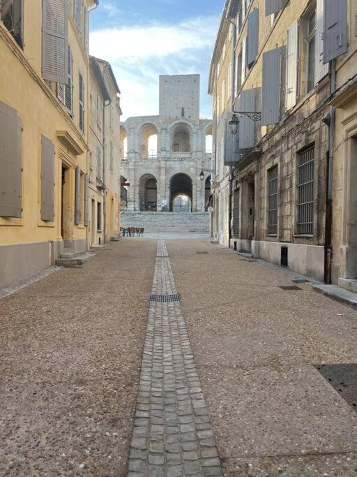 "Le Nature" Camargue Jardin อาร์ลส์ ภายนอก รูปภาพ
